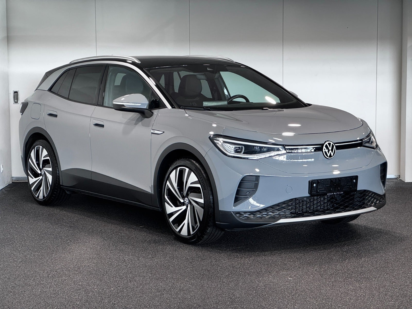 Grå VW ID.4 fra 2023