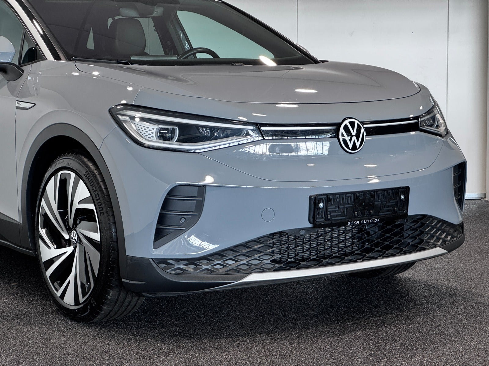 Grå VW ID.4 fra 2023