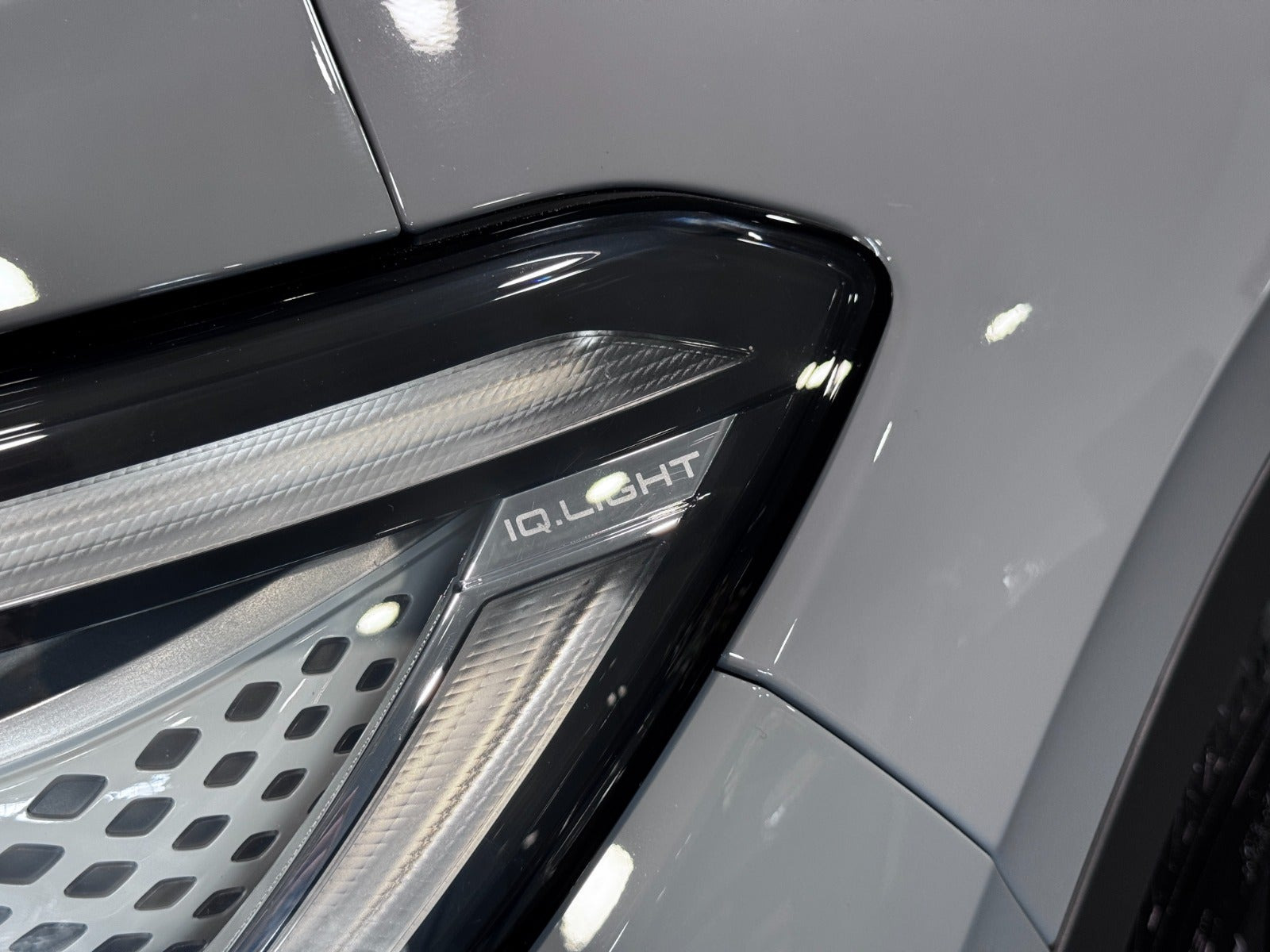Grå VW ID.4 fra 2023