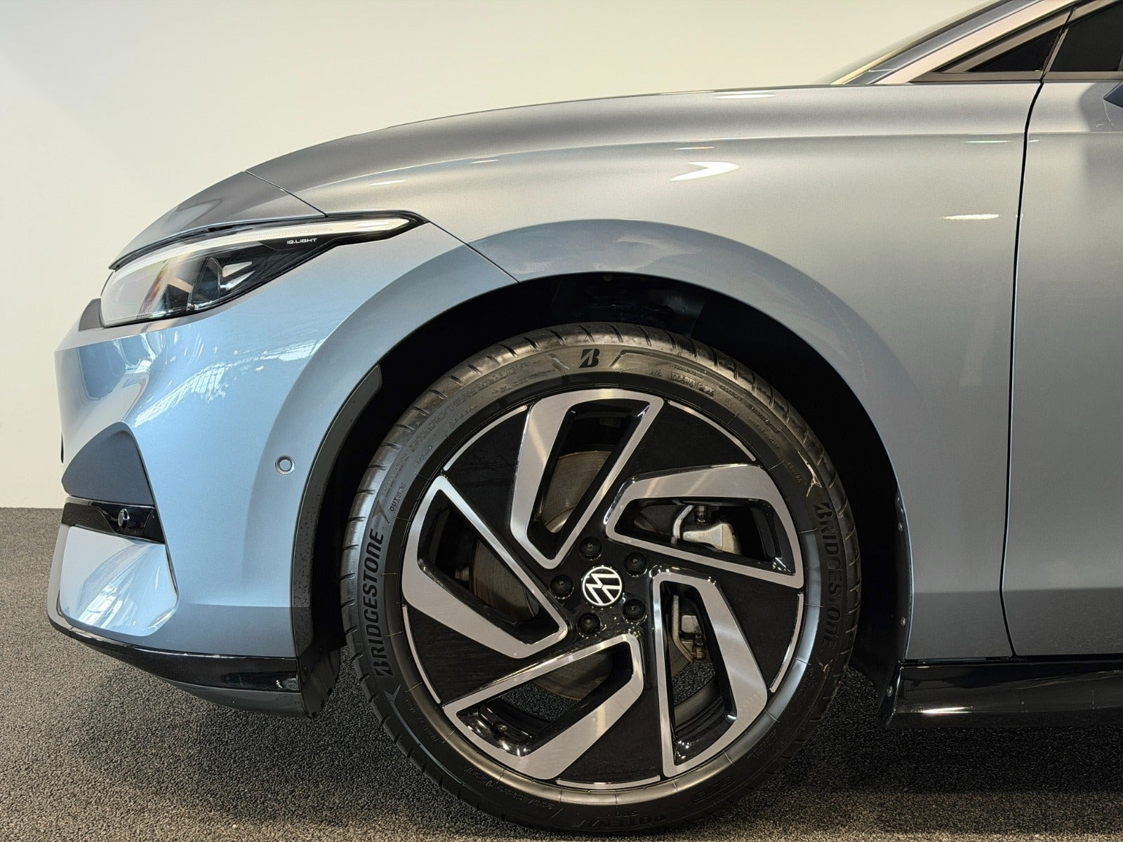 Blå VW ID.7 fra 2025