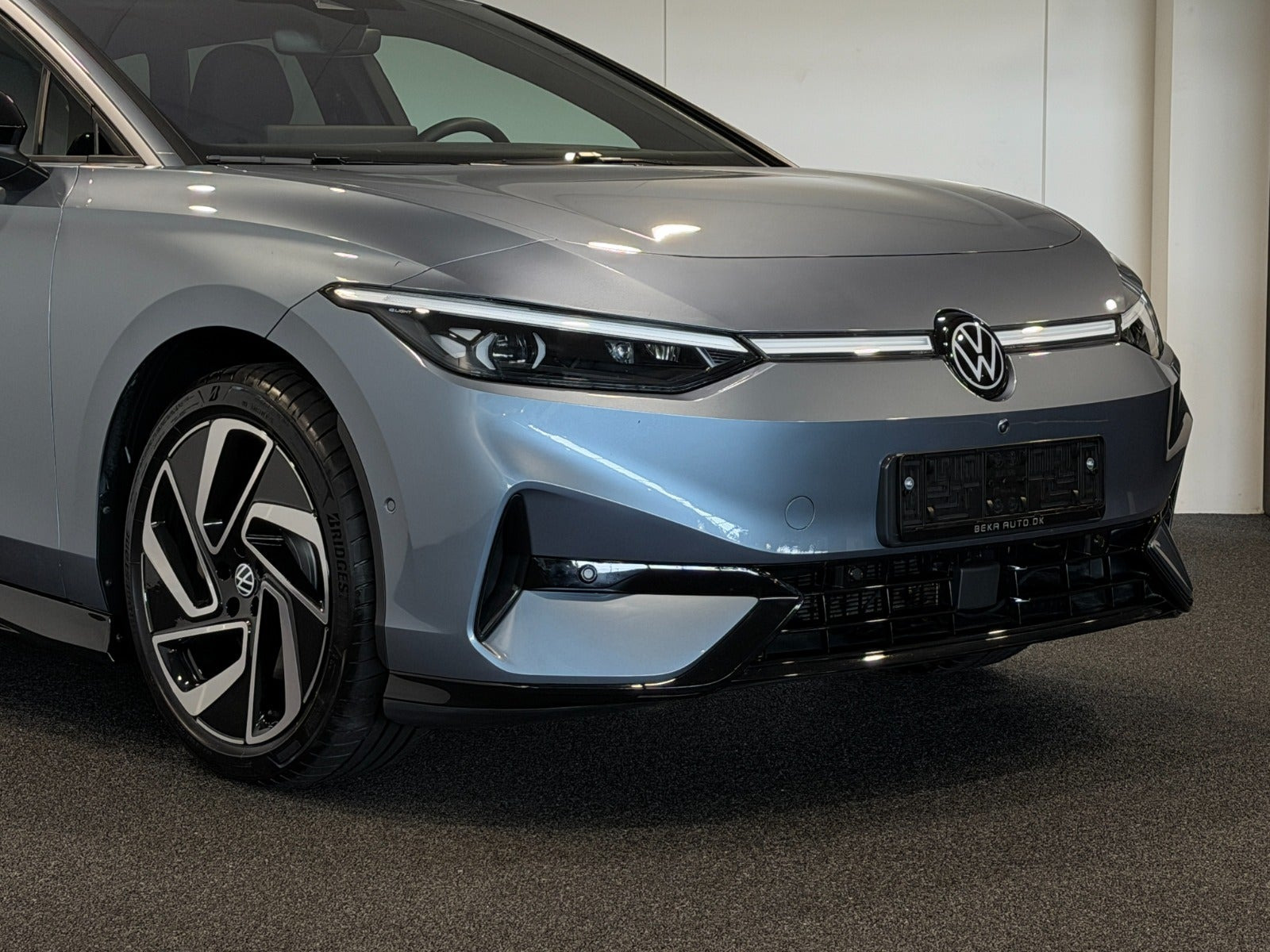 Blå VW ID.7 fra 2025