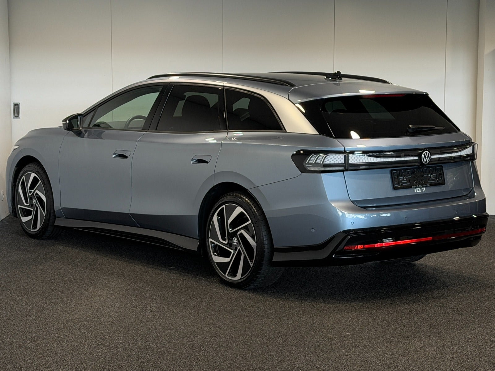 Blå VW ID.7 fra 2025