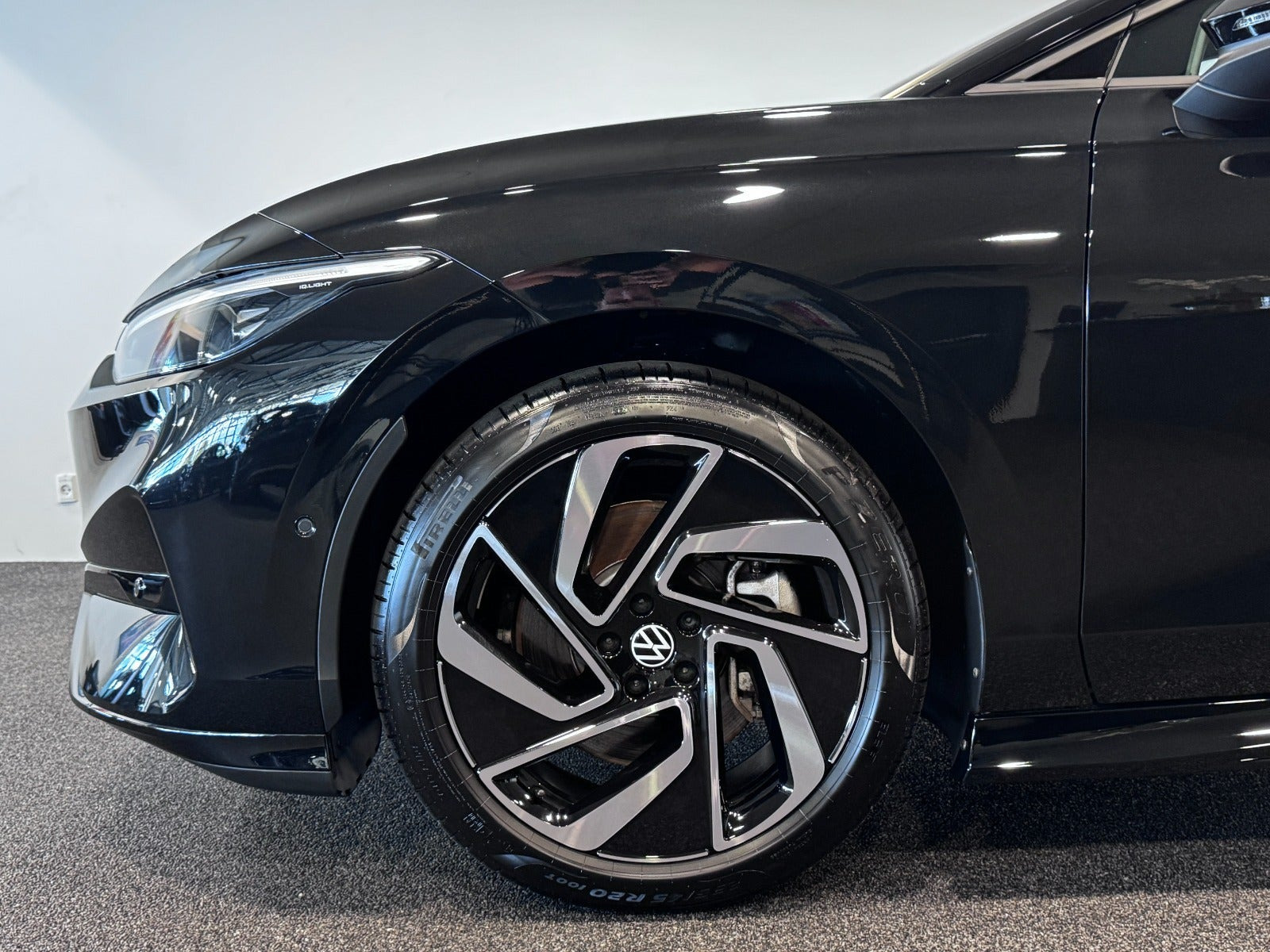 Sort VW ID.7 fra 2025