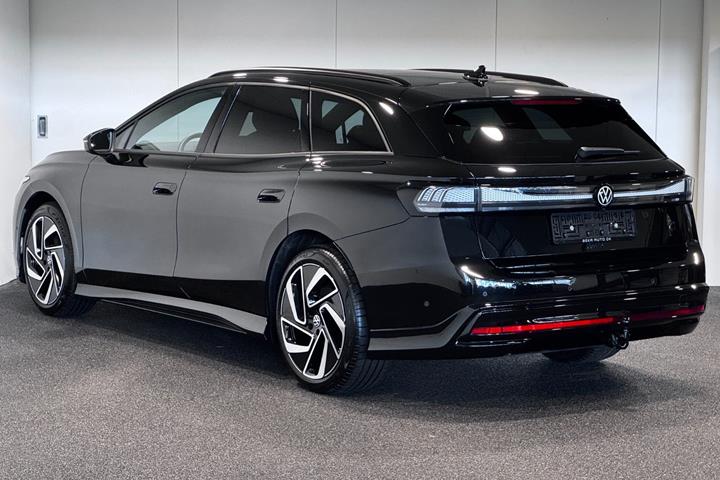 Sort VW ID.7 fra 2025