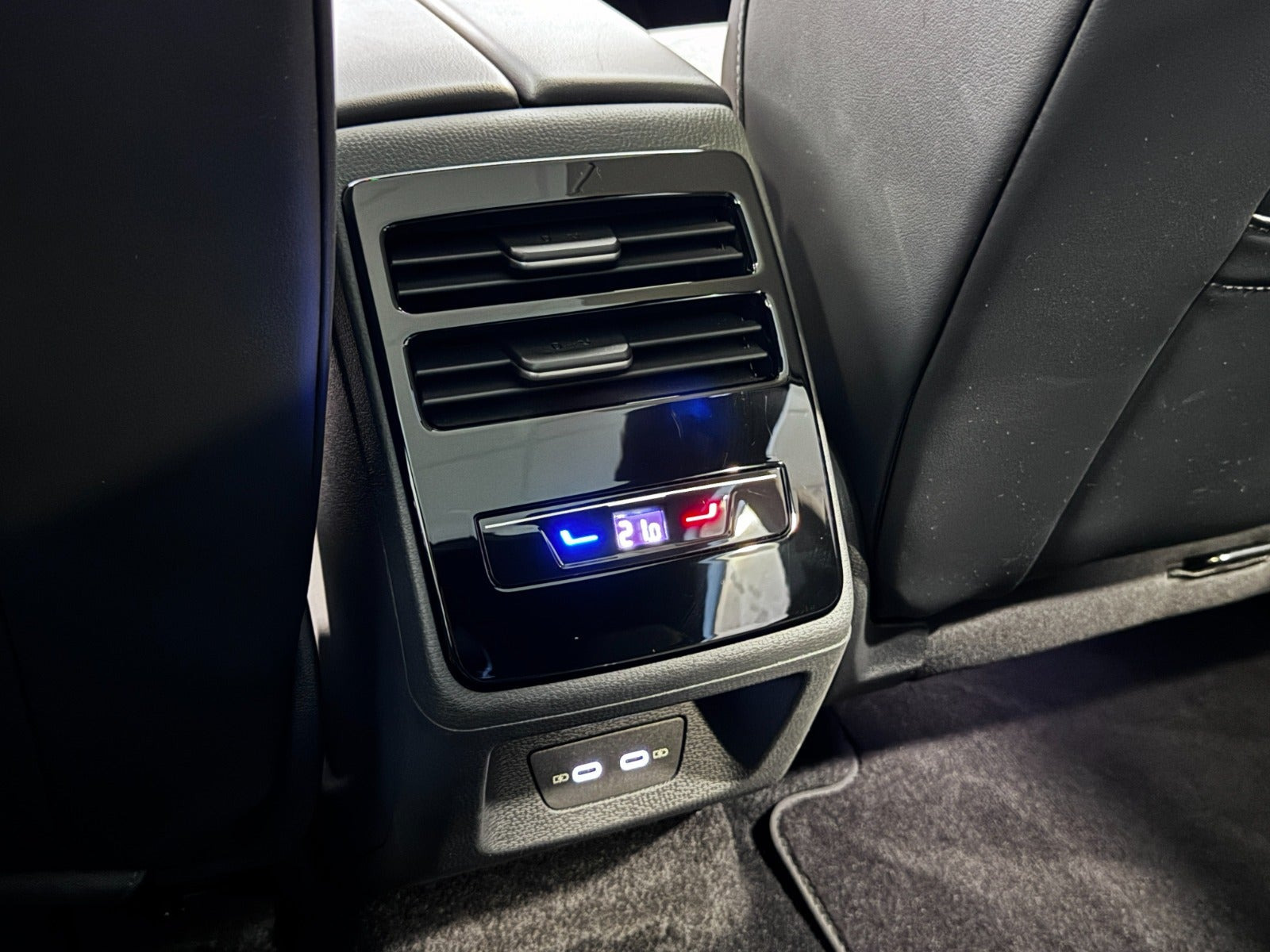Sort VW ID.7 fra 2025