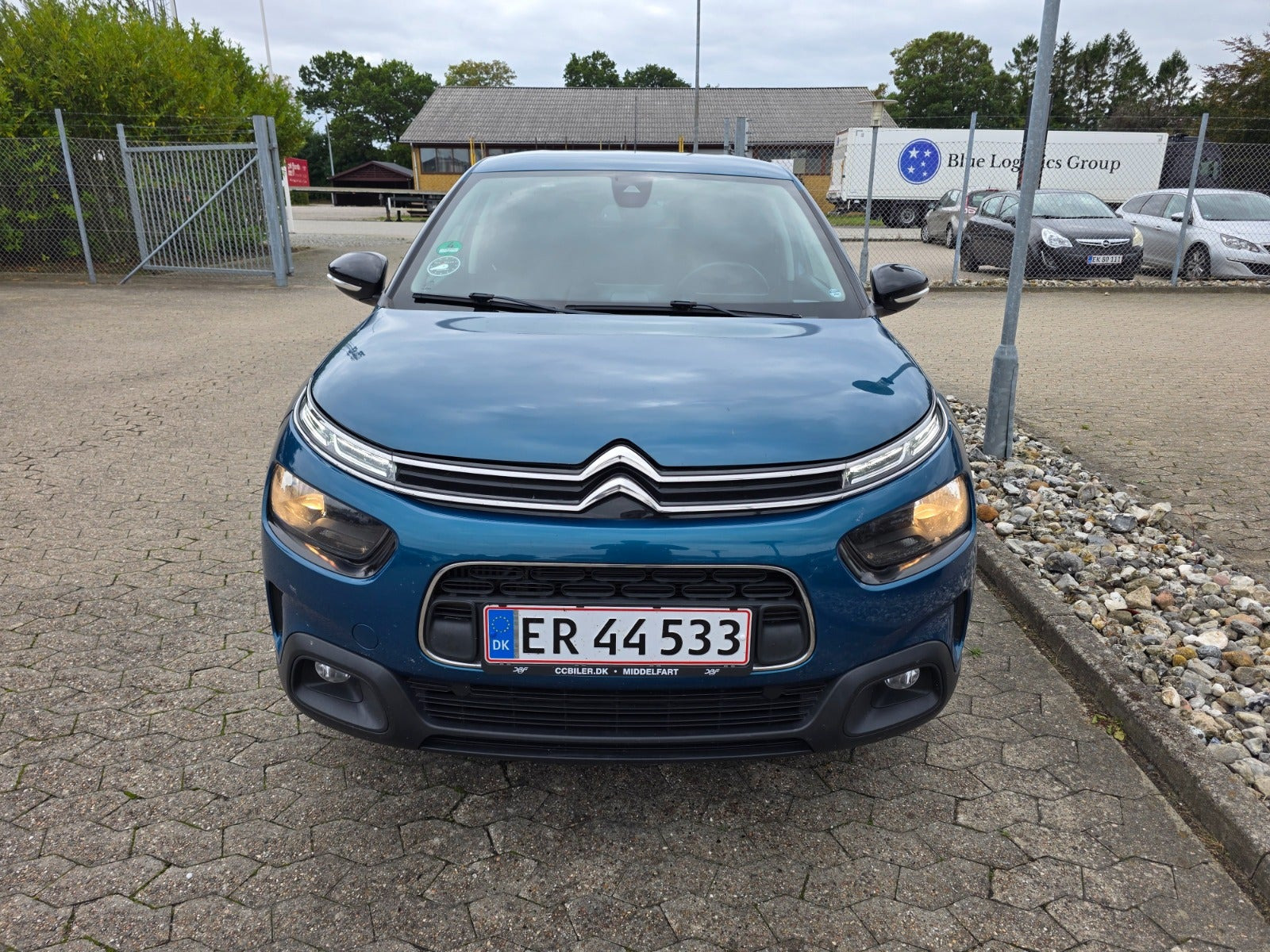 Blå Citroën C4 Cactus fra 2018