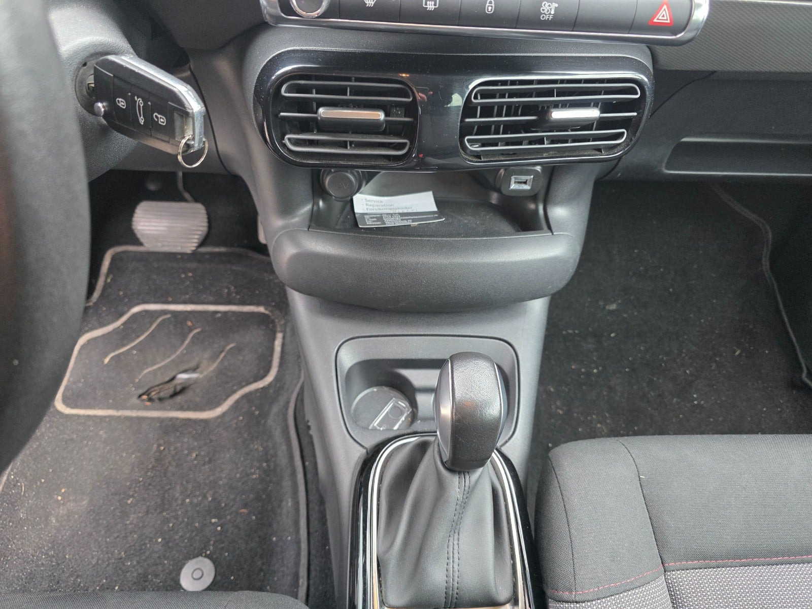 Blå Citroën C4 Cactus fra 2018