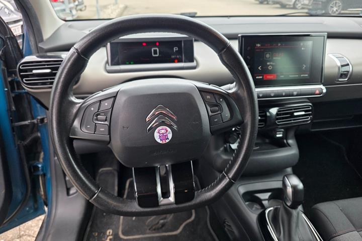 Blå Citroën C4 Cactus fra 2018