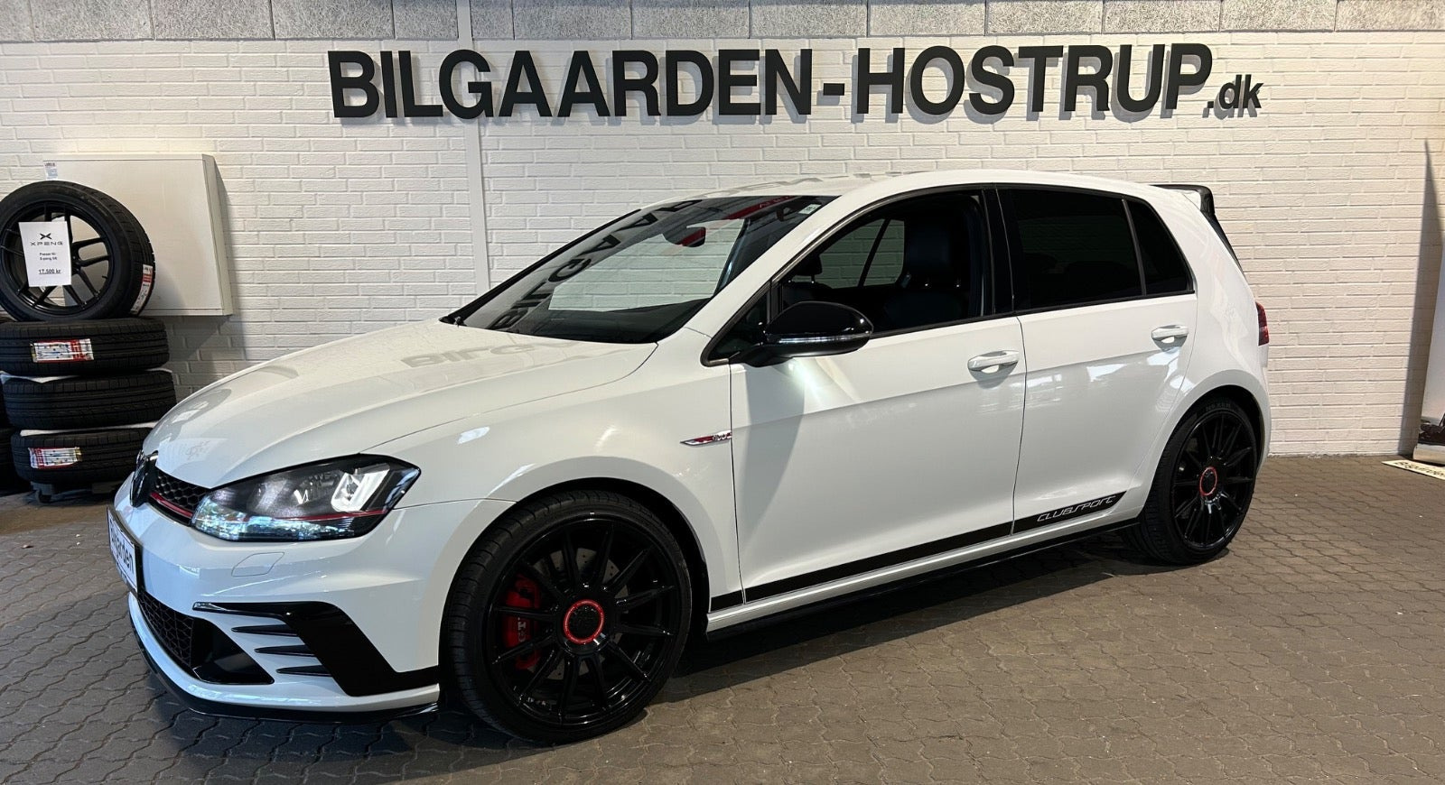 Hvid VW Golf VII fra 2016