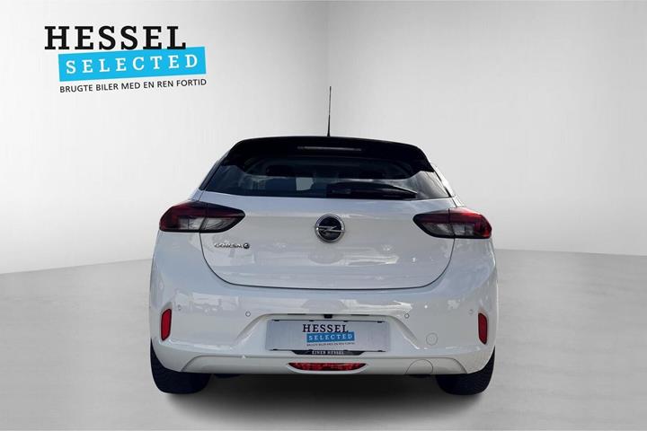 Hvid Opel Corsa-e fra 2021