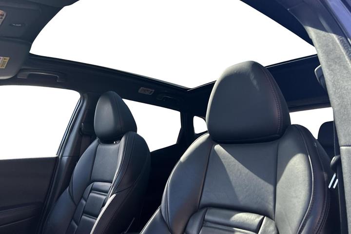Grå Nissan Qashqai fra 2018