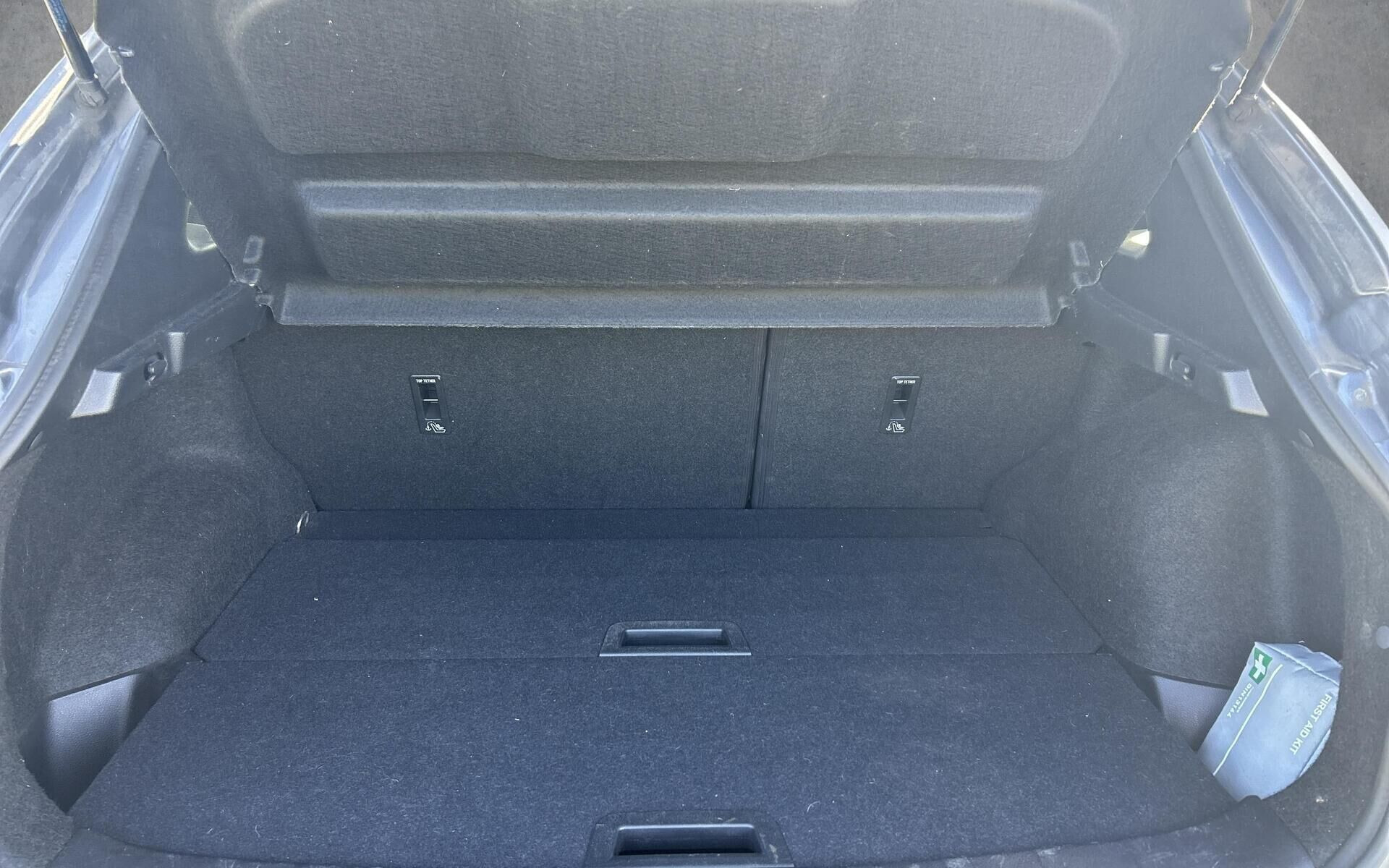 Grå Nissan Qashqai fra 2018