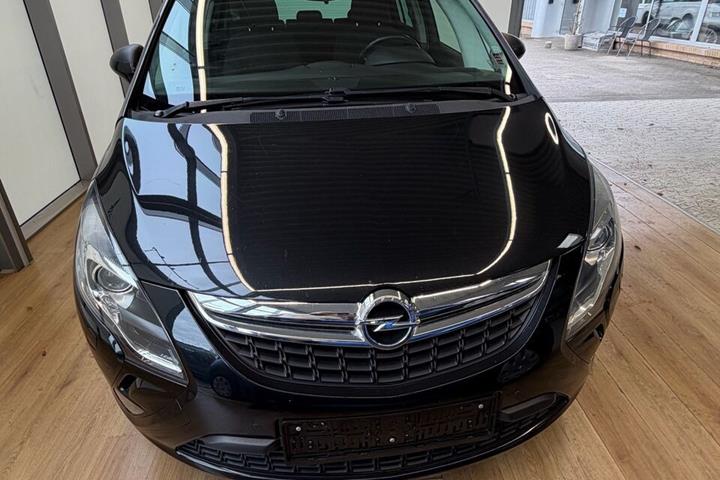 undefined Opel Zafira fra 2012