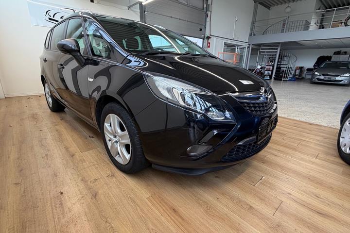 undefined Opel Zafira fra 2012