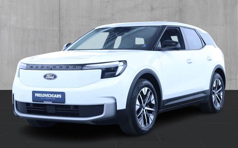 Ford Explorer 77 Select Extended Range