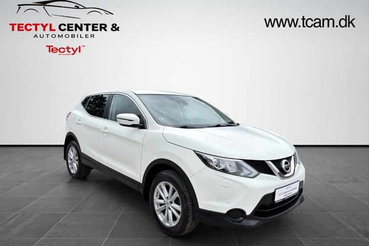 Hvid Nissan Qashqai fra 2016