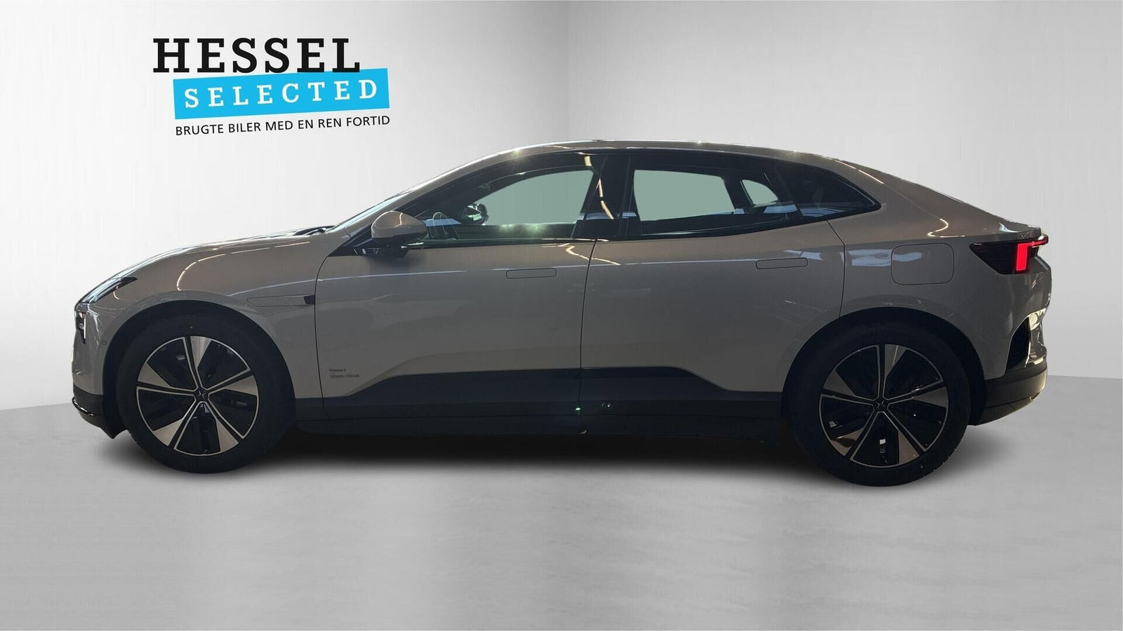 Sølv Polestar 4 fra 2026