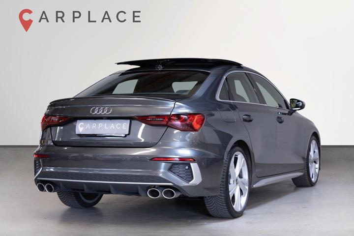 Grå Audi S3 fra 2021