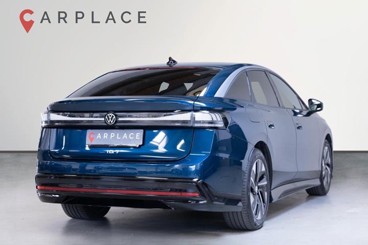 Blå VW ID.7 fra 2025