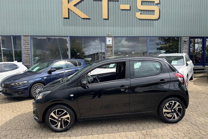 Sort Peugeot 108 fra 2019