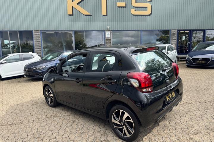Sort Peugeot 108 fra 2019