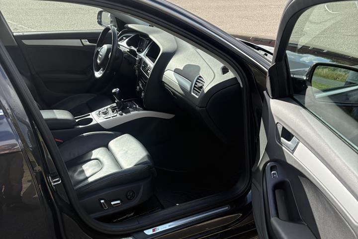 Sort Audi A4 fra 2015