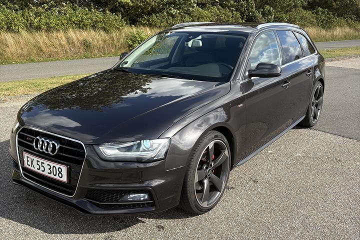 Sort Audi A4 fra 2015