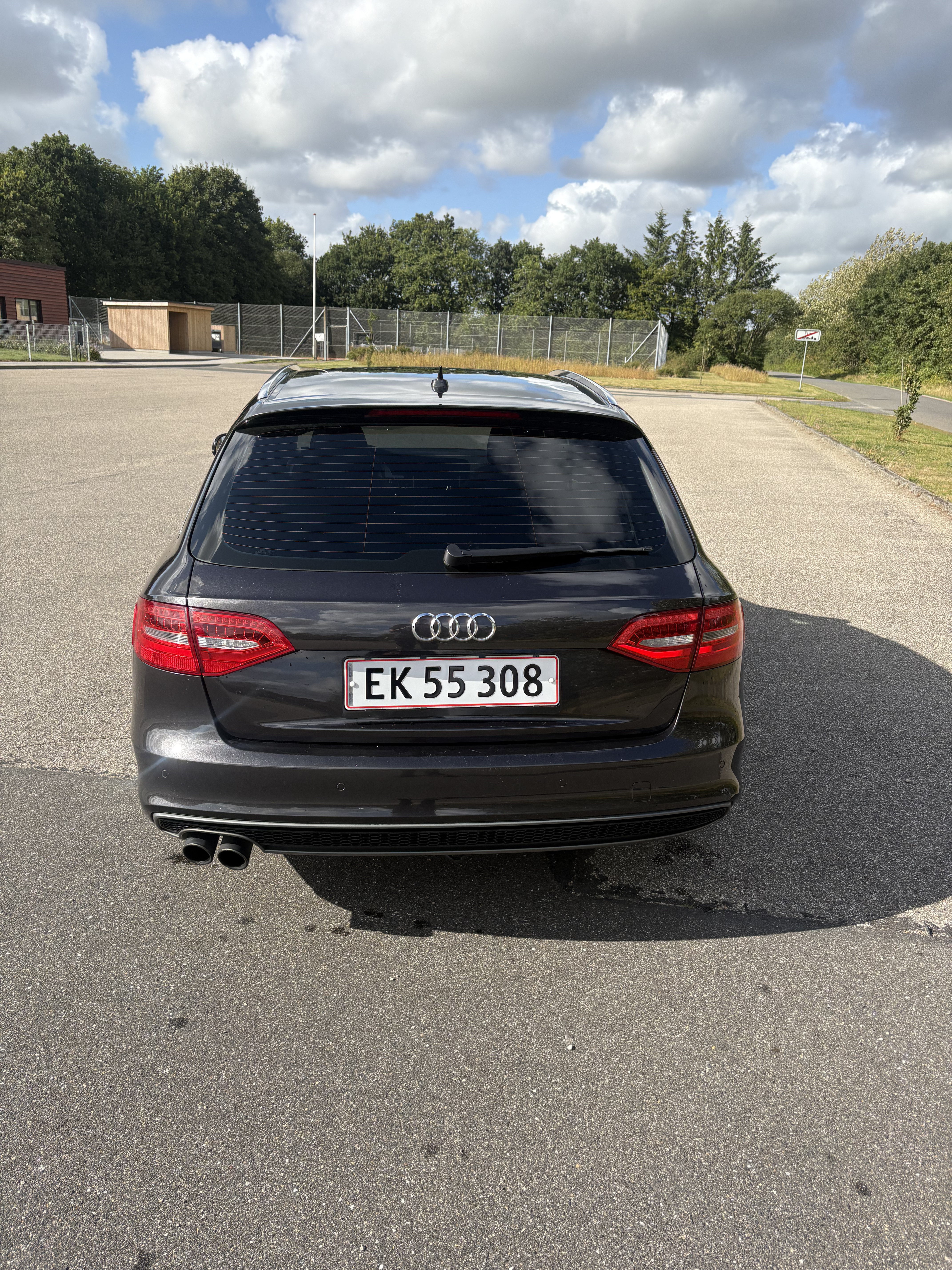Sort Audi A4 fra 2015