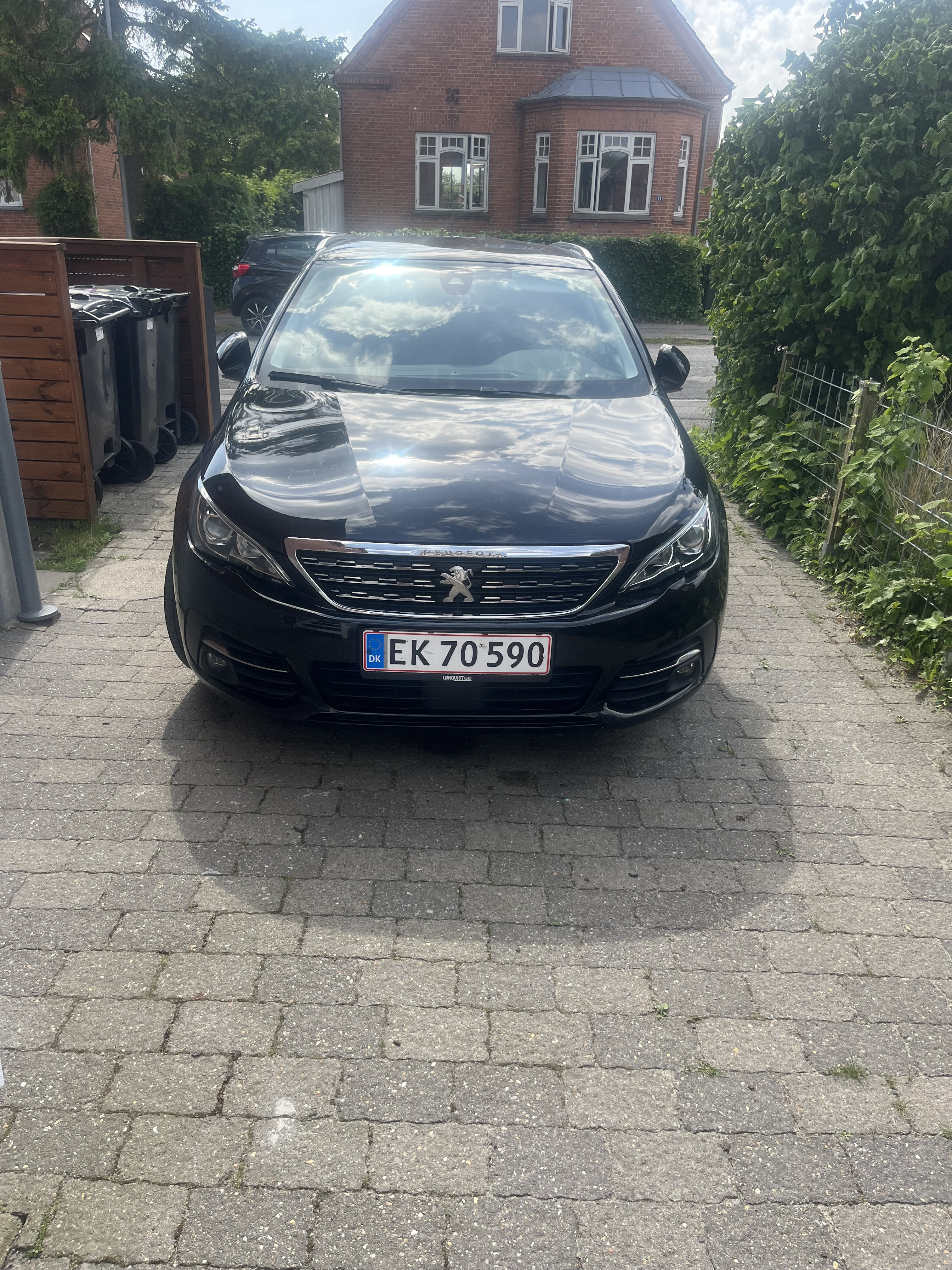 Peugeot 308 1,2 e-THP 130 hk SW