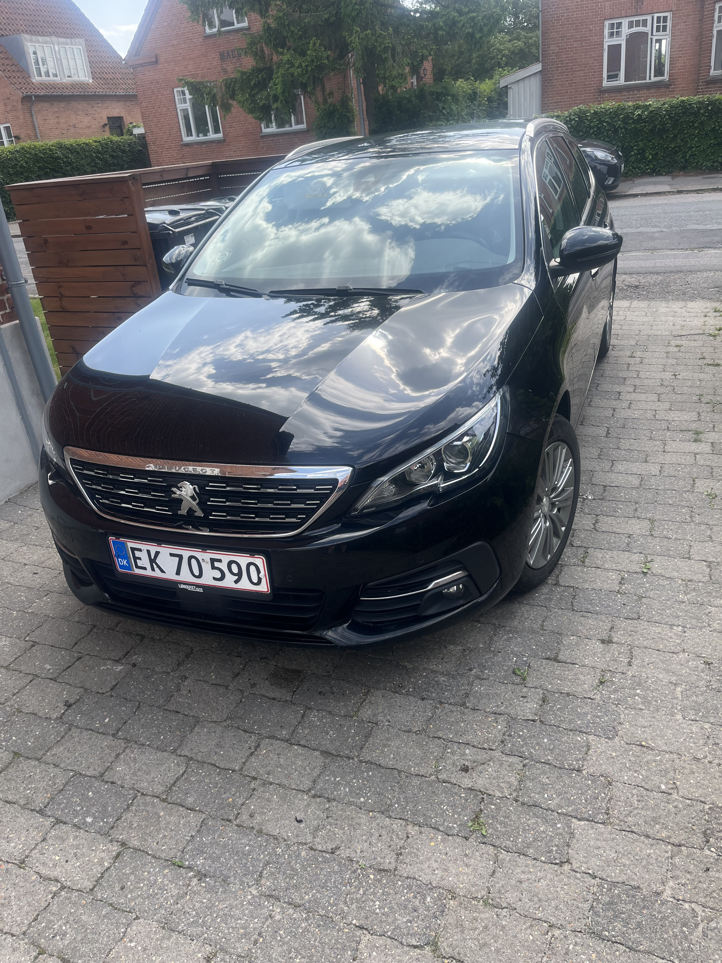 Sort Peugeot 308 fra 2018