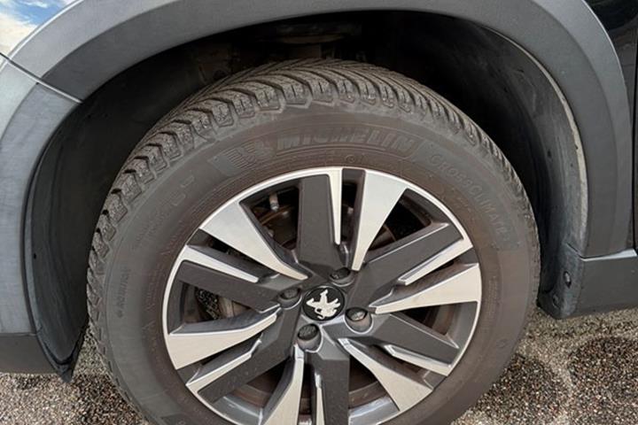 undefined Peugeot 2008 fra 2019