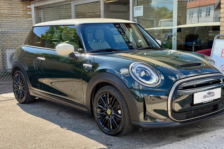 Grøn Mini Cooper SE fra 2023