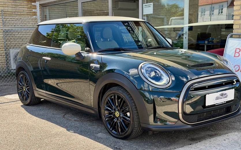 Mini Cooper SE Resolute Edition
