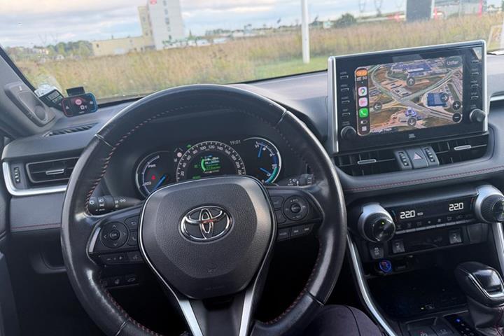 undefined Toyota RAV4 Plug-in fra 2021
