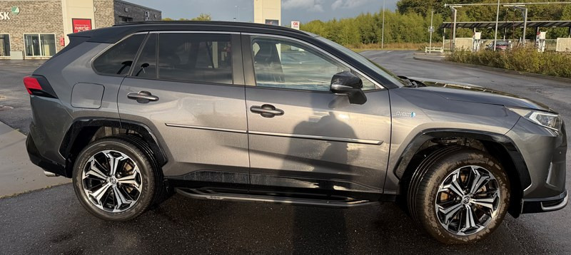 undefined Toyota RAV4 Plug-in fra 2021