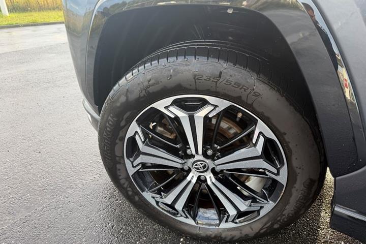 undefined Toyota RAV4 Plug-in fra 2021