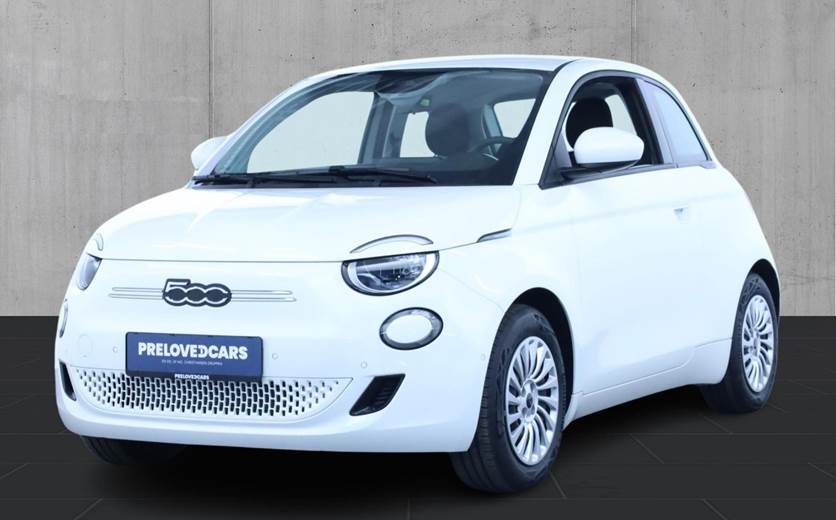 Fiat 500e 24 Action