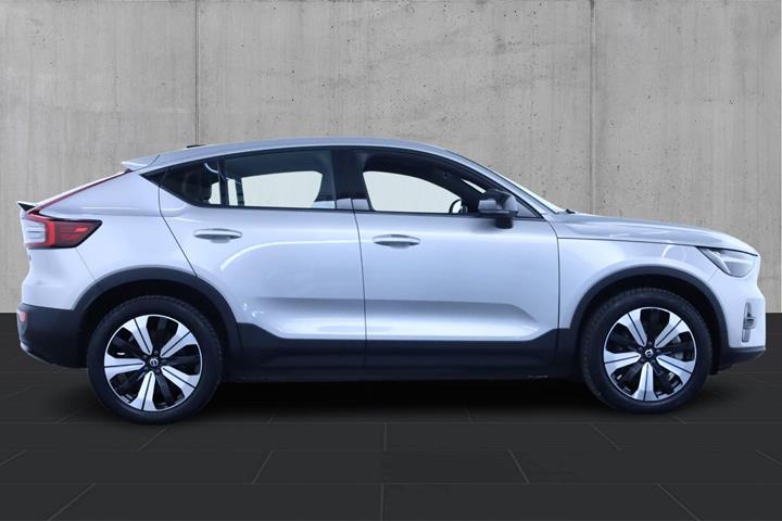 Sølv Volvo C40 fra 2023