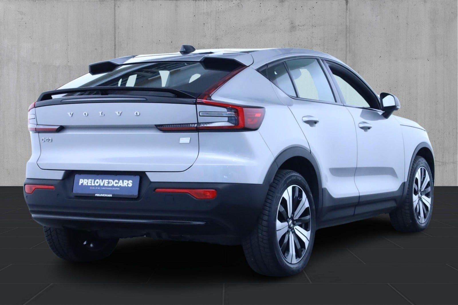 Sølv Volvo C40 fra 2023