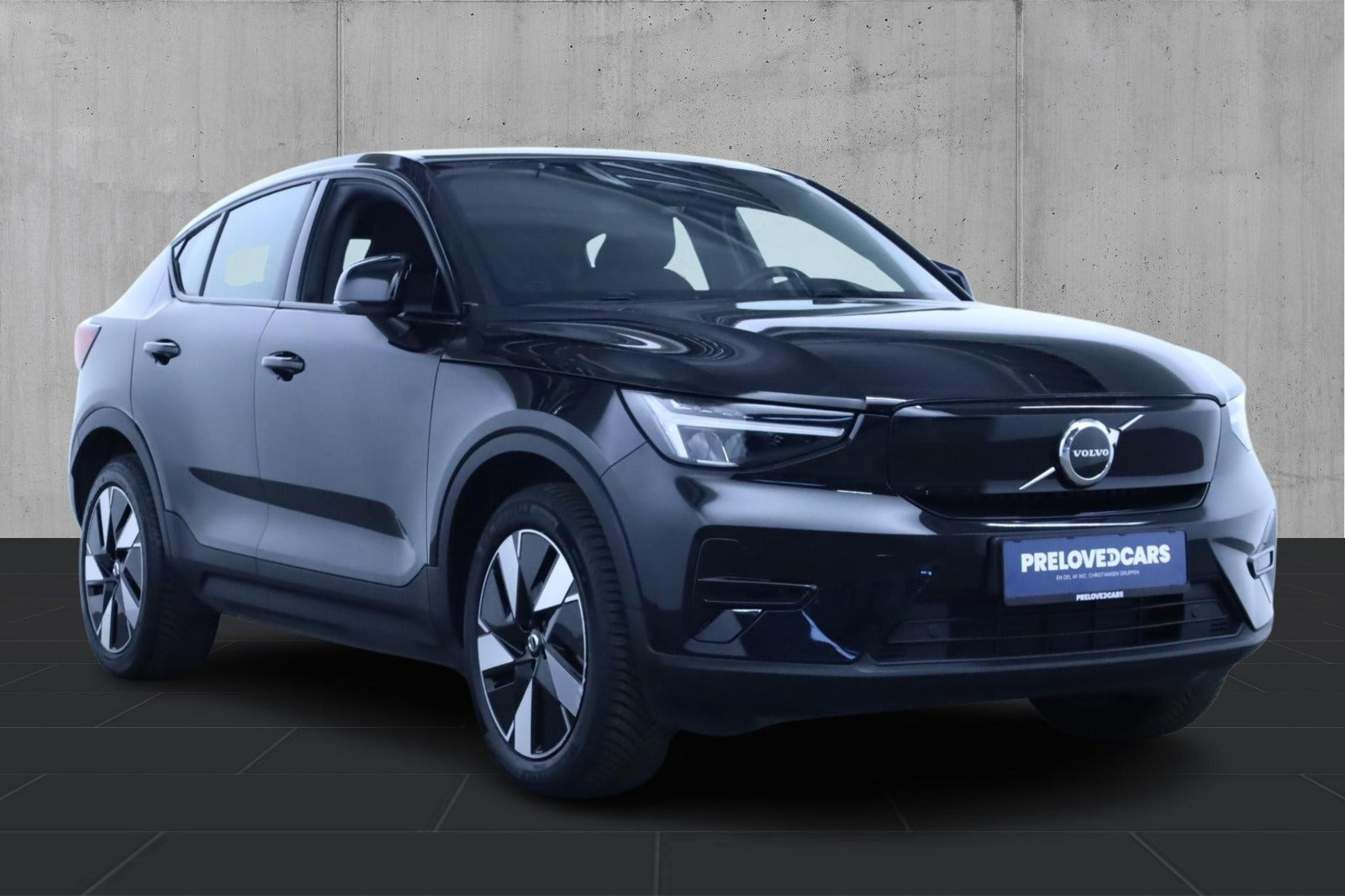 Sort Volvo C40 fra 2023