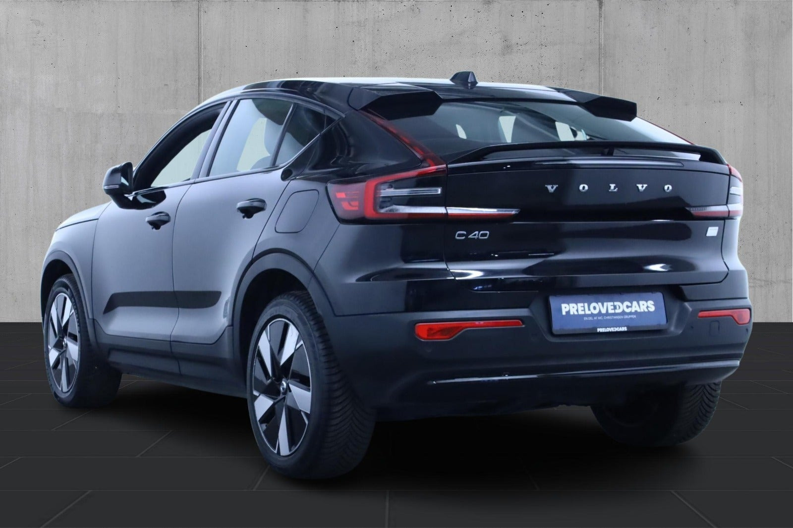 Sort Volvo C40 fra 2023