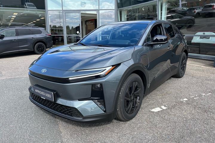 undefined Toyota C-HR+ fra 2026 set udefra