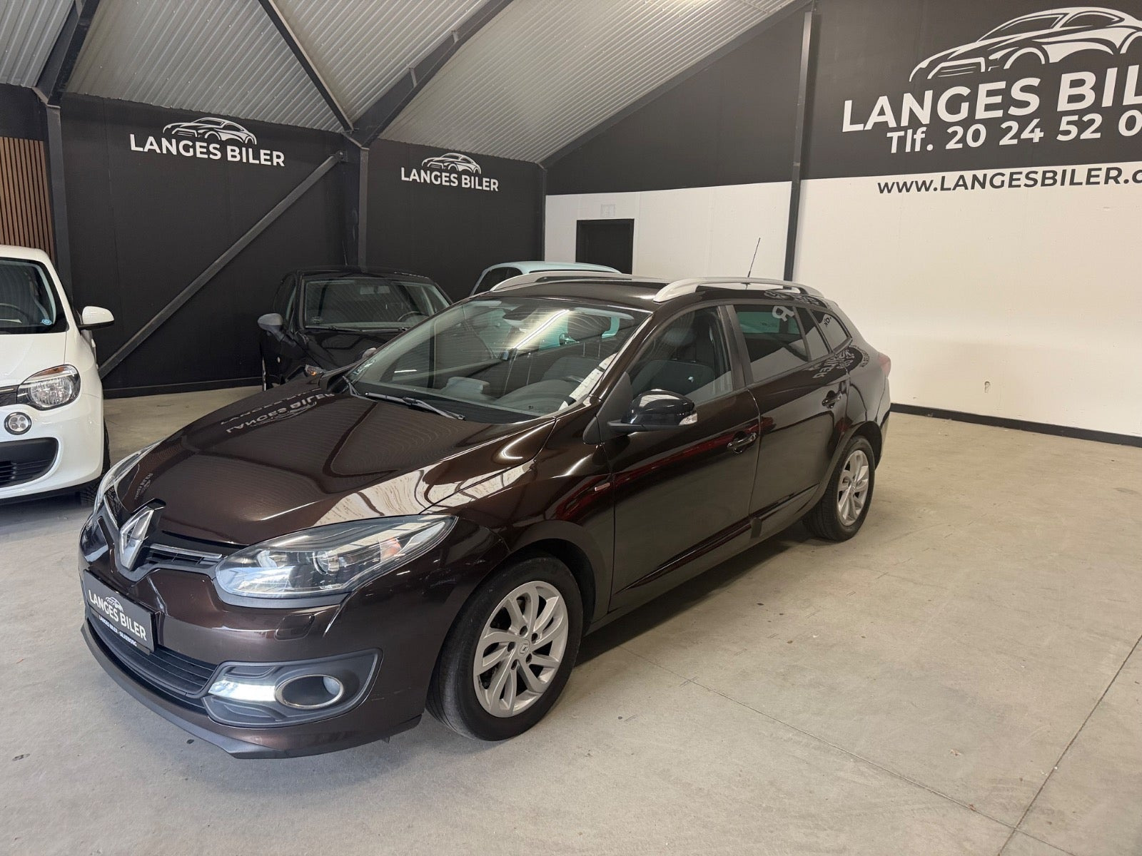 Brun Renault Megane III fra 2014