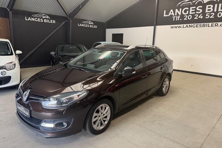 Brun Renault Megane III fra 2014
