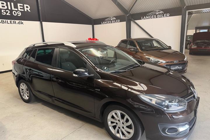 Brun Renault Megane III fra 2014