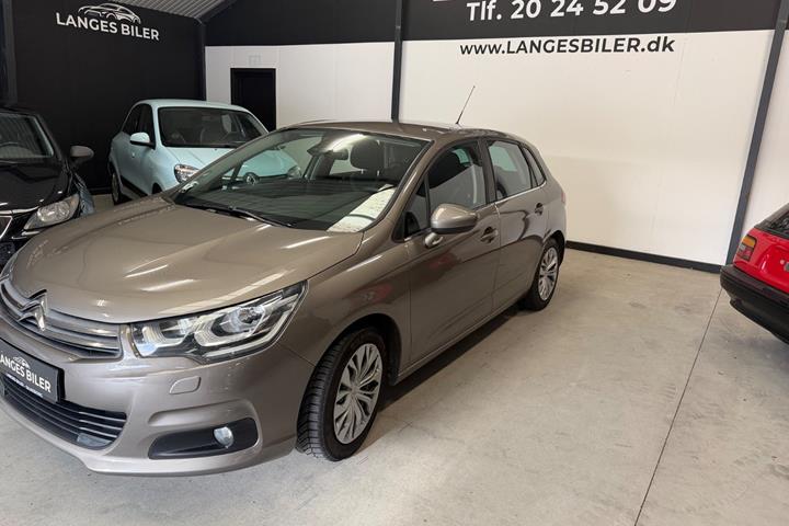 Beige Citroën C4 fra 2015
