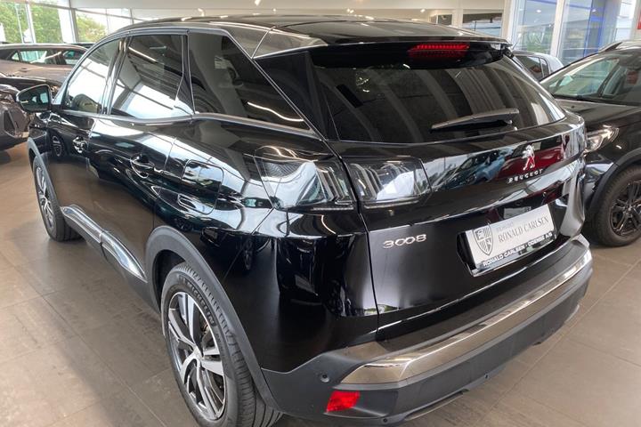 Sort Peugeot 3008 fra 2023