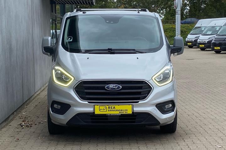 Sølv Ford Transit Custom fra 2019