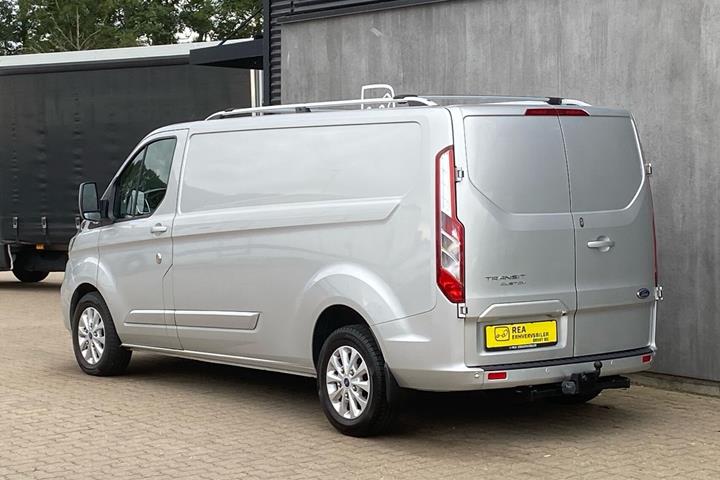Sølv Ford Transit Custom fra 2019