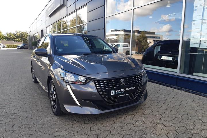 Grå Peugeot 208 fra 2020